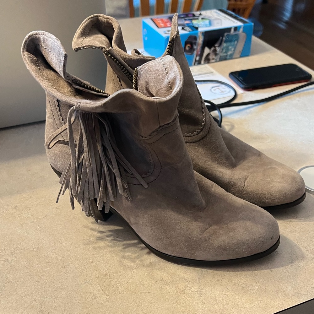 Sam Edelman Gray Suede Boots.  Size 8.5.
